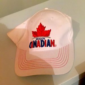Molson Canadian hat